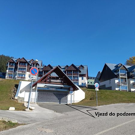 Apartmany D U Sjezdovky - Horni Misecky Exterior photo